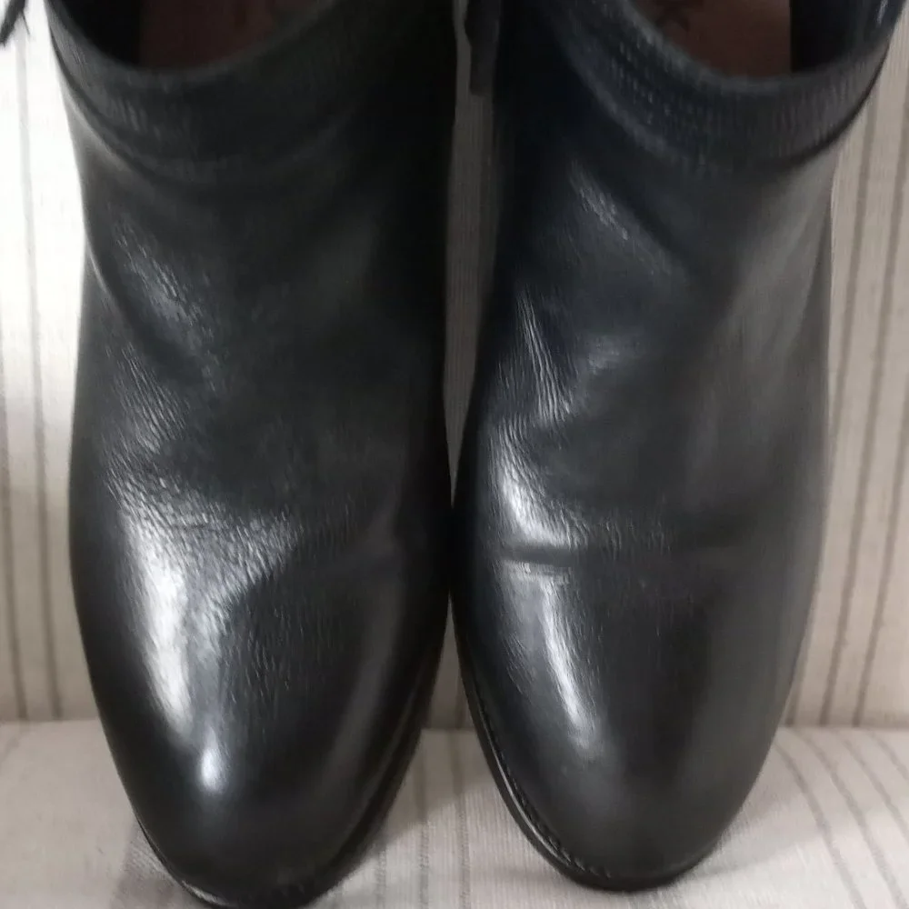 'Softwalk' Black Leather Booties Size 12M